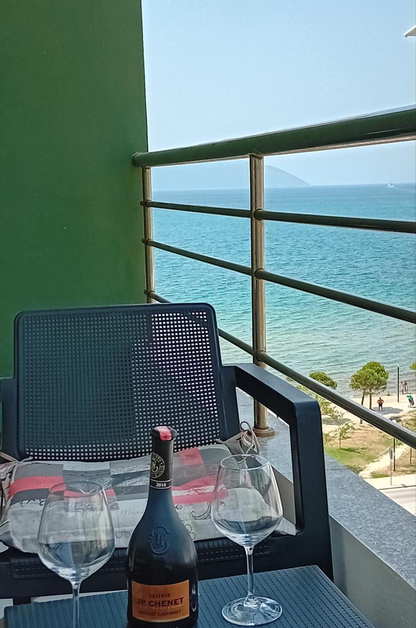 Luxury Appartament Lungomare Vlorë Eksteriør billede