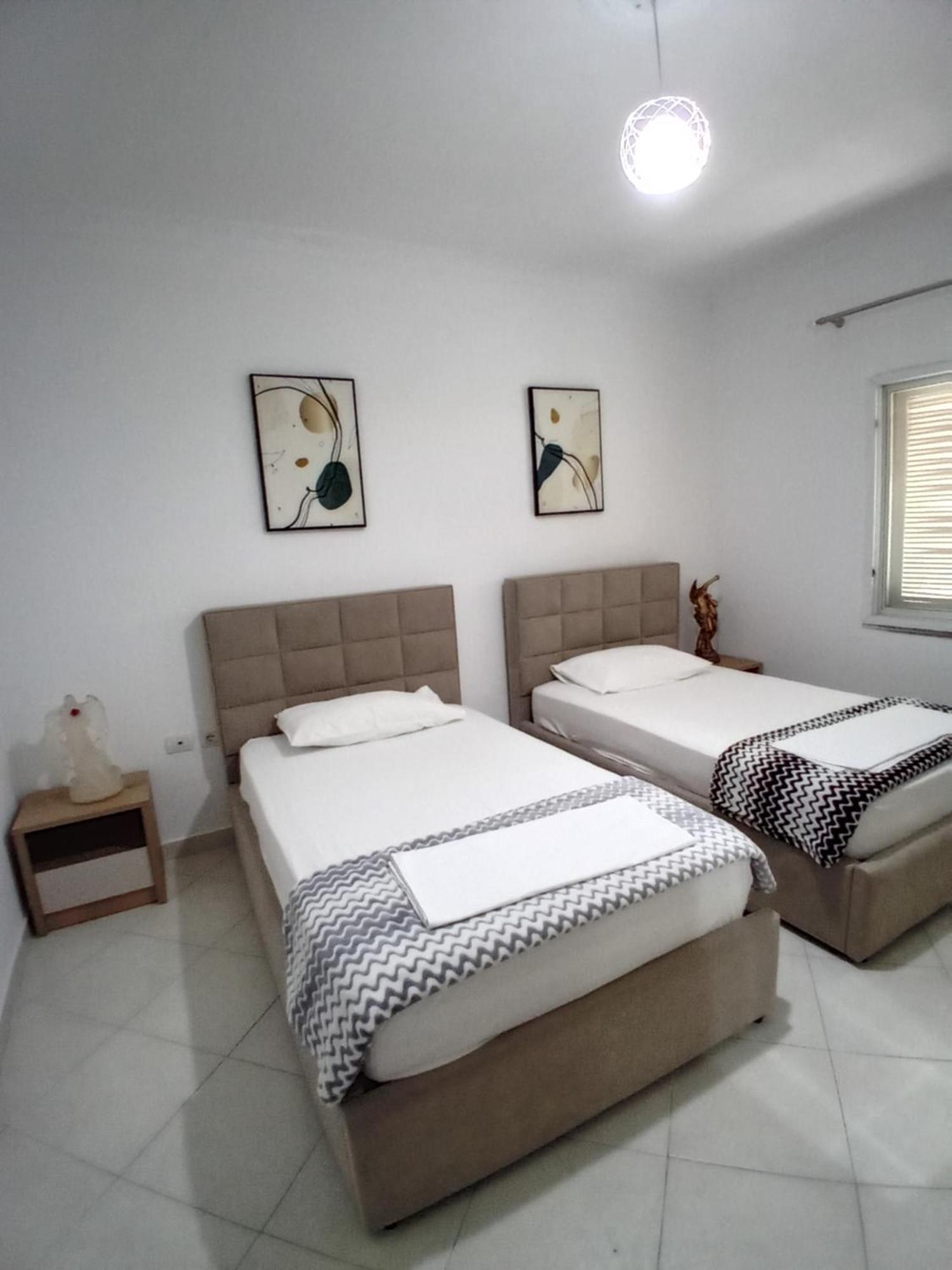 Luxury Appartament Lungomare Vlorë Eksteriør billede
